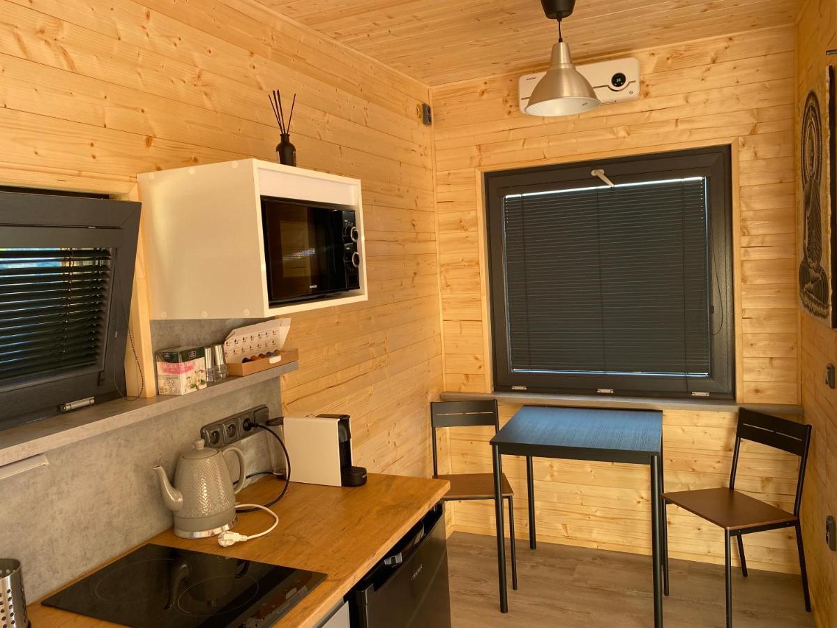 Chatka A Vyhlídka nad řekou Zdiby Exterior foto